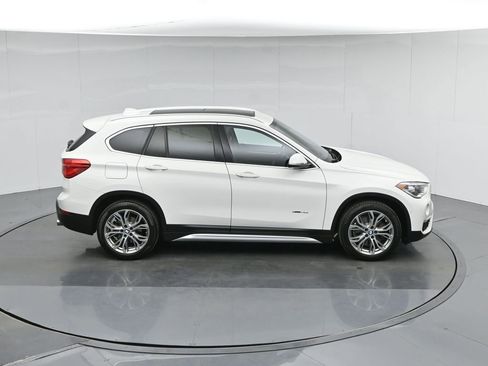Used 2017 BMW X1 xDrive28i image 43