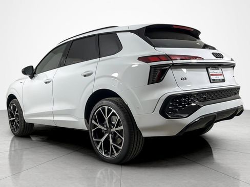 New 2026 Audi Q3 quattro 2.0T AWD/4WD image 4