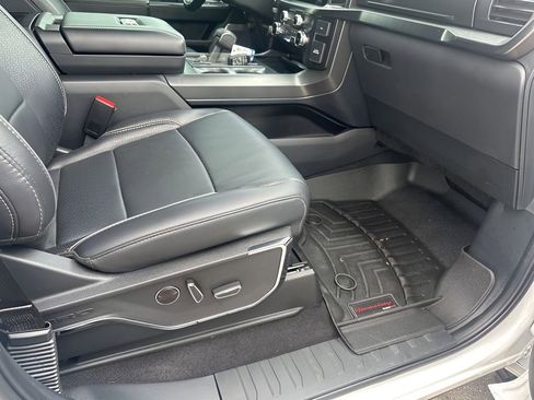 Used 2024 Ford F150 Lariat w/ Equipment Group 502A High image 21