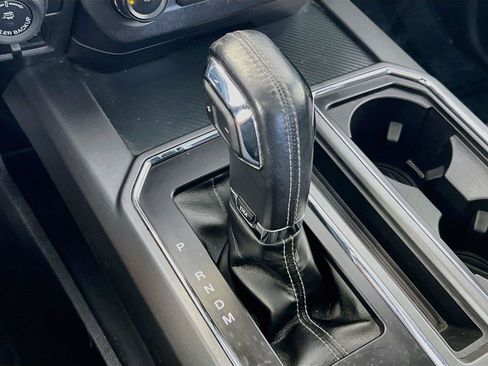 Used 2018 Ford F150 XLT w/ Equipment Group 302A Luxury AWD/4WD image 15