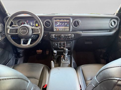 Used 2023 Jeep Wrangler Unlimited Sahara AWD/4WD image 15