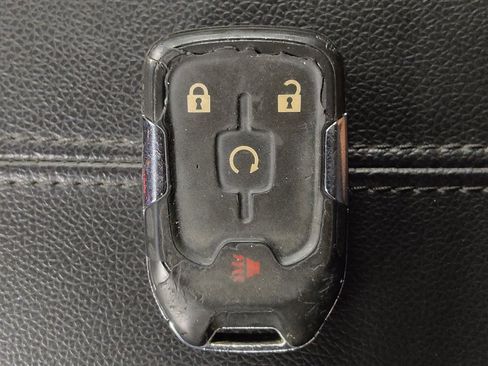 Used 2021 GMC Terrain SLE w/ Driver Convenience Package FWD image 32