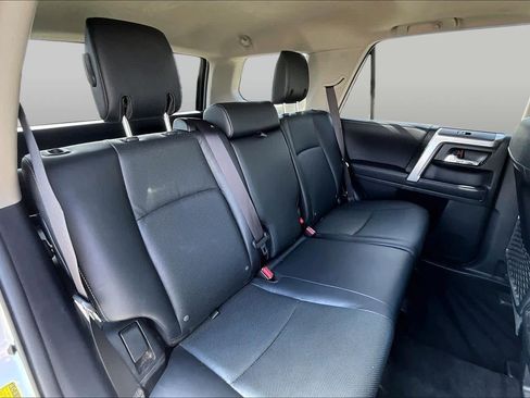 Used 2024 Toyota 4Runner Limited AWD/4WD image 18