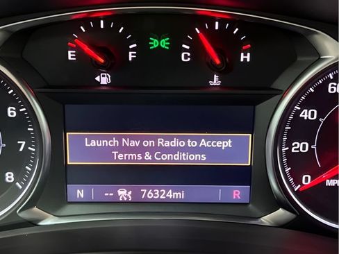 Used 2022 GMC Terrain AT4 w/ Infotainment Package II AWD/4WD image 15