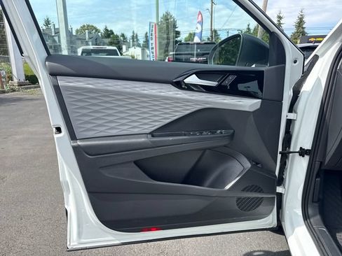 Used 2022 Volkswagen Taos S AWD/4WD image 24