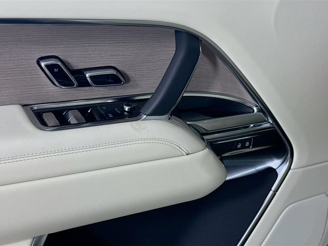 New 2026 Land Rover Range Rover SE AWD/4WD image 20