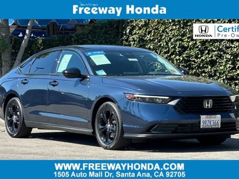 Certified 2025 Honda Accord SE image 1