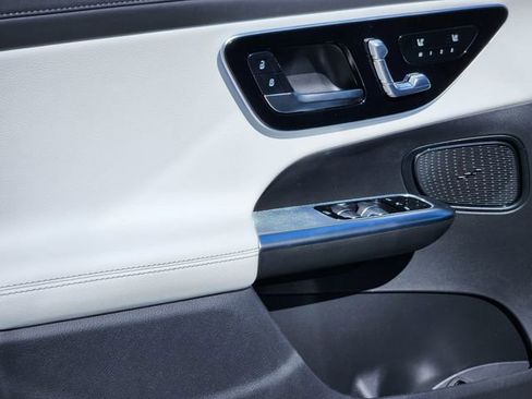 New 2026 Mercedes-Benz GLC 300 4MATIC image 10