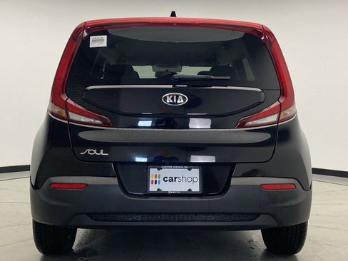 Used 2020 Kia Soul LX FWD image 4
