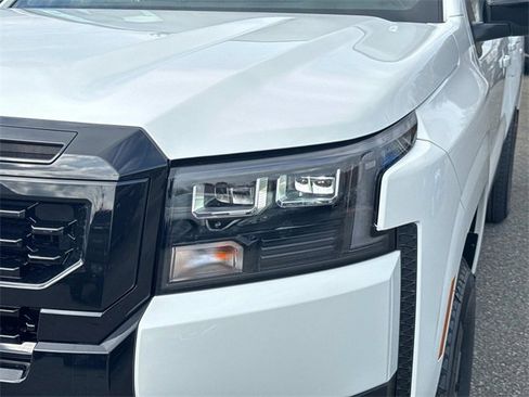 New 2026 Nissan Frontier SV w/ All-Weather Content Package image 10