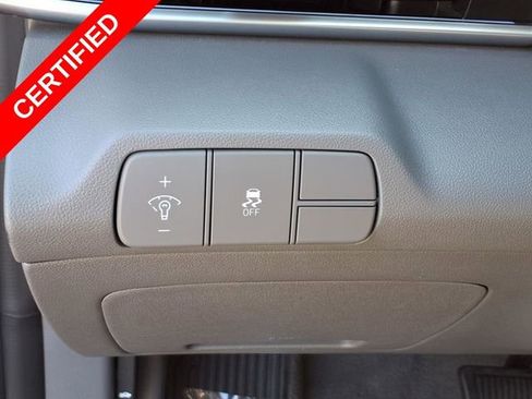 Certified 2024 Hyundai Elantra SEL image 13