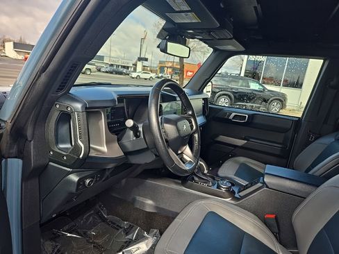 Used 2021 Ford Bronco Outer Banks image 10