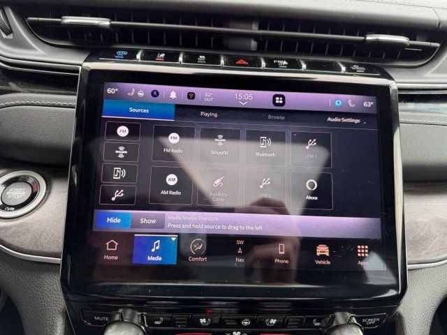 Used 2023 Jeep Grand Cherokee Overland AWD/4WD image 40