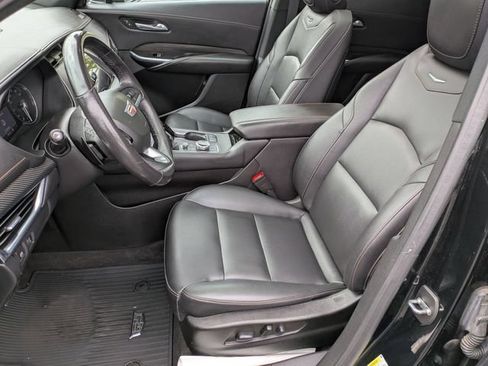 Used 2022 Cadillac XT4 Sport w/ Driver Awareness Package AWD/4WD image 13