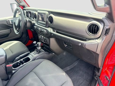 Used 2023 Jeep Wrangler Unlimited w/ Cold Weather Group AWD/4WD image 34
