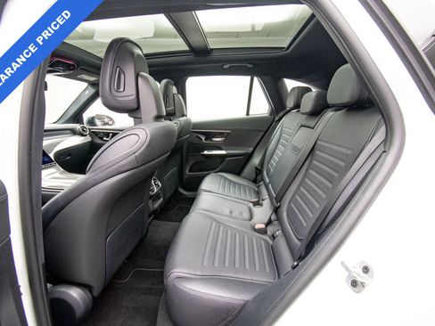 Used 2025 Mercedes-Benz GLC 43 AMG 4MATIC image 22