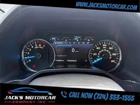 Used 2016 Ford F150 Lariat w/ Equipment Group 502A Luxury AWD/4WD image 17