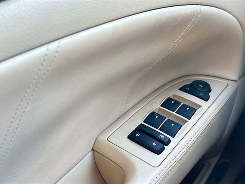 Used 2011 Buick Lucerne CXL w/ Driver Confidence Package image 15