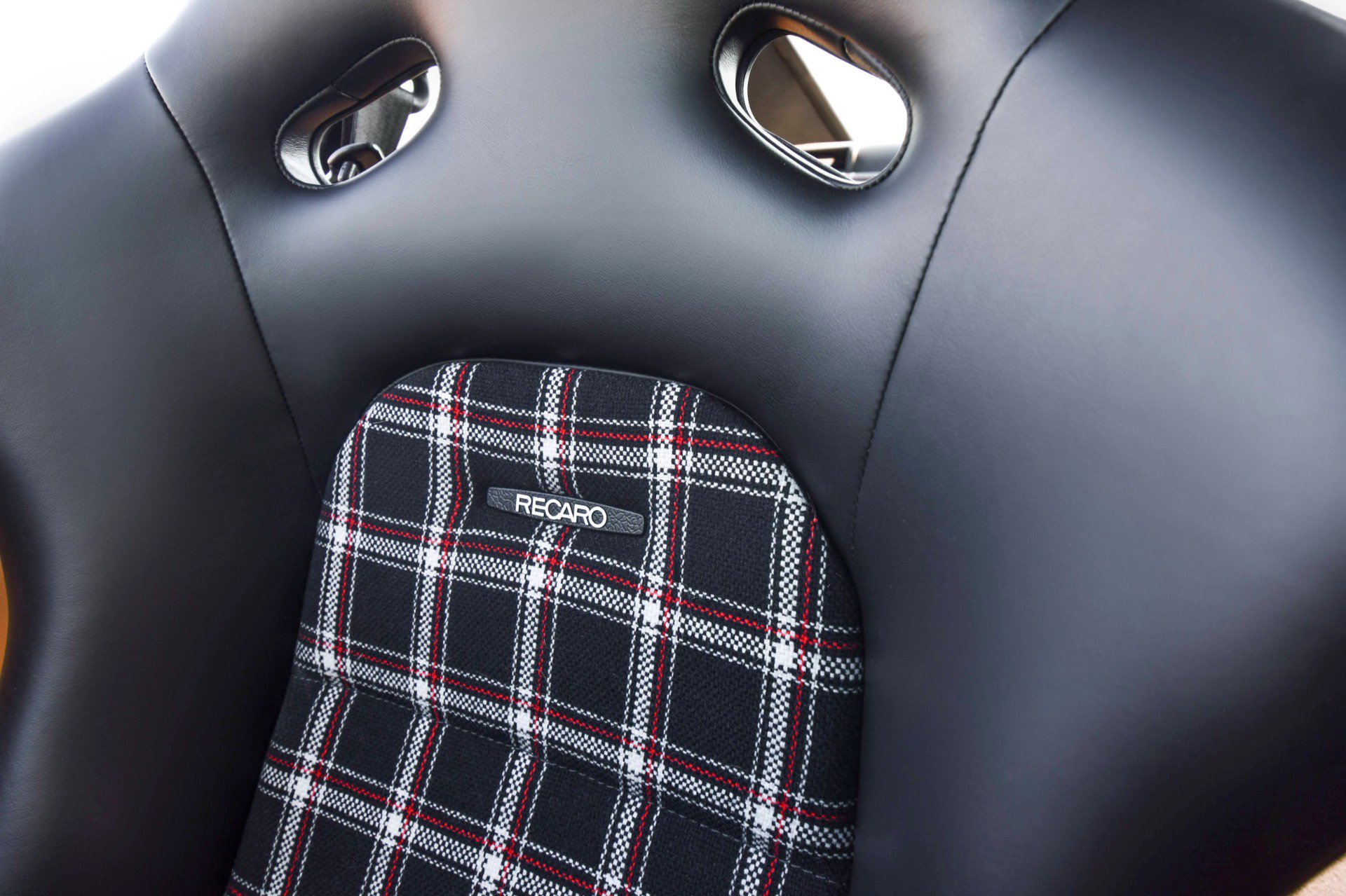 Used 1990 Porsche 911 Carrera image 17