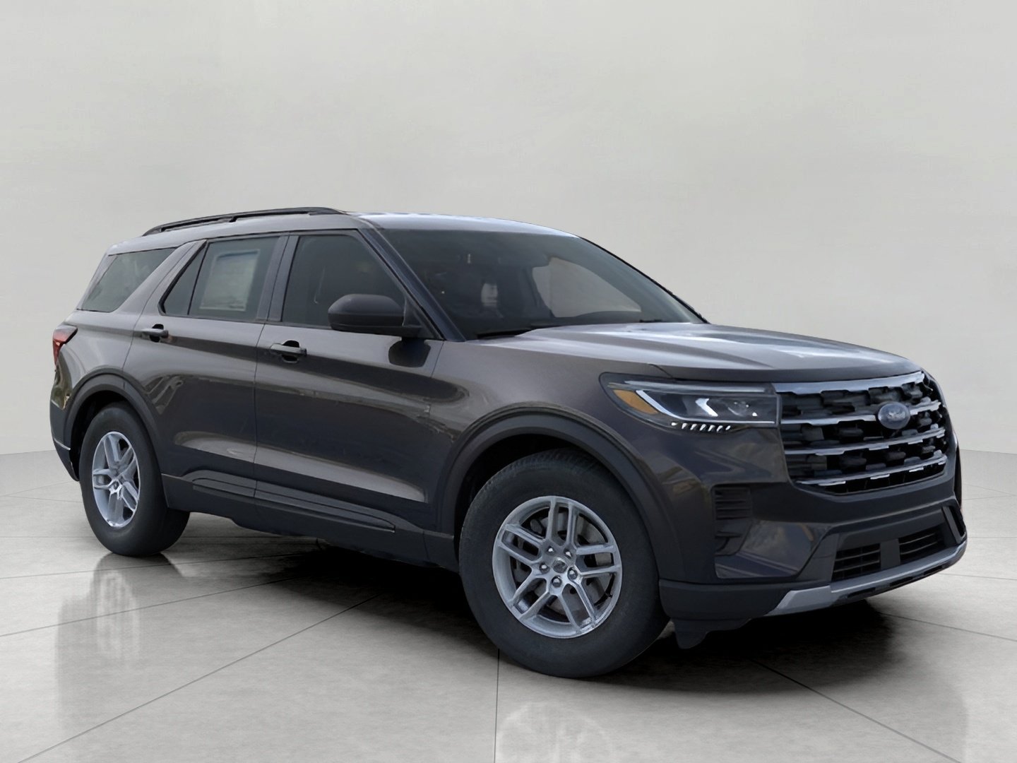 Used 2026 Ford Explorer Active AWD/4WD image 7