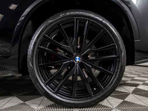 Used 2025 BMW X5 M60i w/ Climate Comfort Package AWD/4WD image 43
