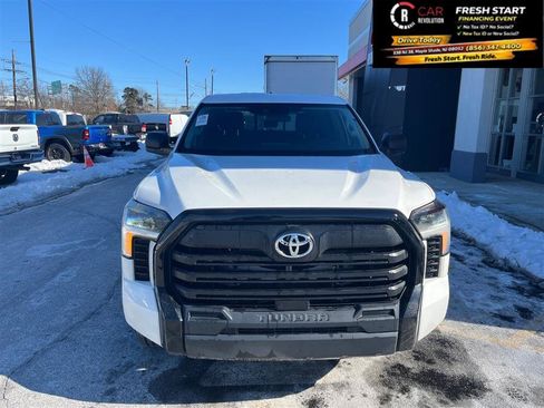 Used 2022 Toyota Tundra SR w/ SR Tow Package image 3