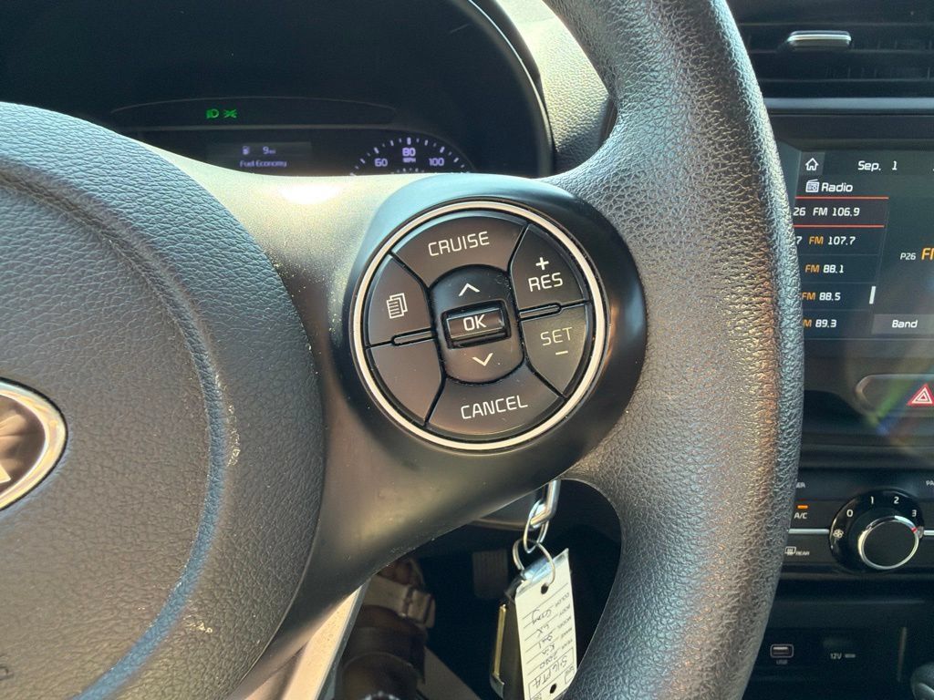 Used 2020 Kia Soul LX FWD image 20
