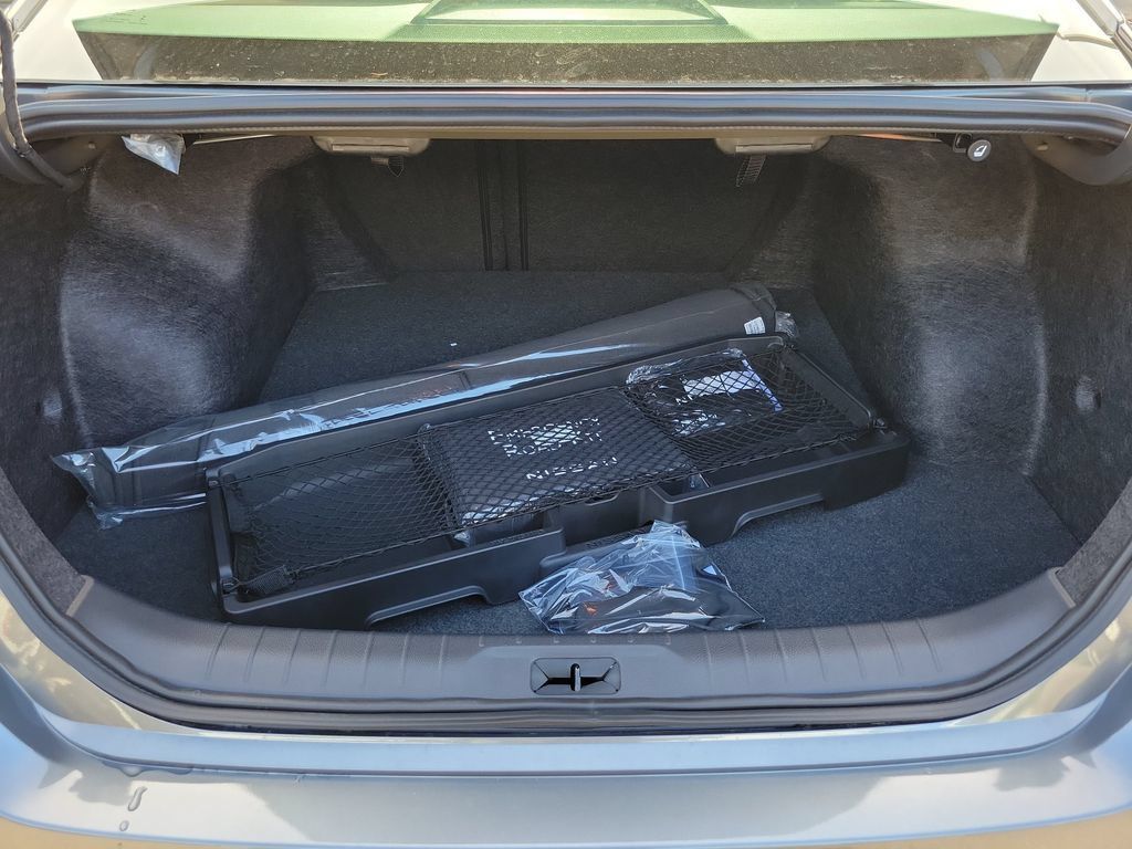 New 2026 Nissan Altima 2.5 SR w/ SR Premium Package FWD image 14