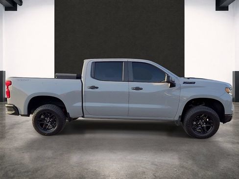 Used 2024 Chevrolet Silverado 1500 LT Trail Boss w/ Convenience Package II AWD/4WD image 5