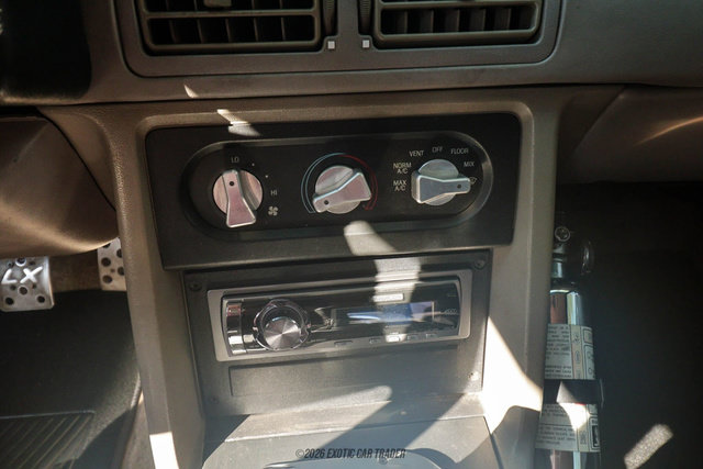 Used 1992 Ford Mustang LX RWD image 58