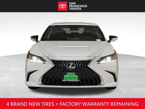 Used 2024 Lexus ES 350 w/ Accessory Package (Z1) FWD image 8