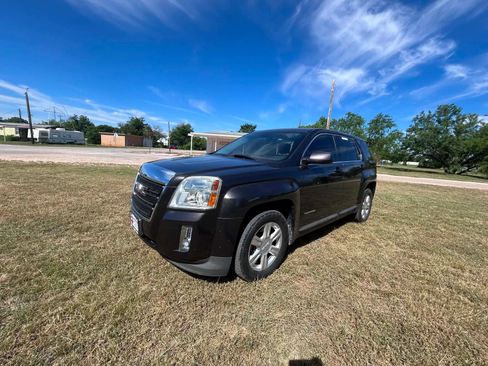 Used 2014 GMC Terrain SLE FWD image 3