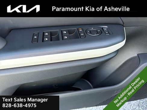 New 2026 Kia K4 GT-Line image 26