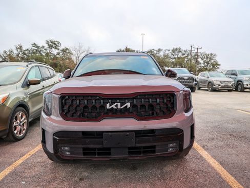 Used 2024 Kia Telluride SX X-Line image 4
