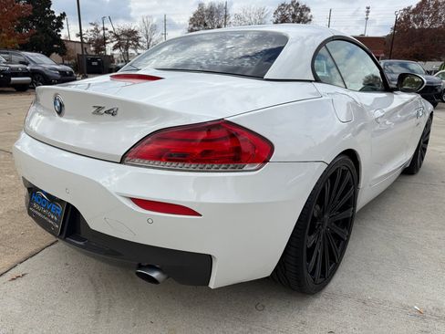 Used 2014 BMW Z4 sDrive35i image 5