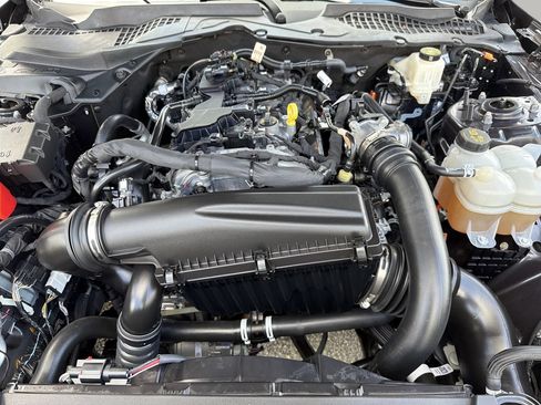 Used 2024 Ford Mustang Coupe RWD image 9