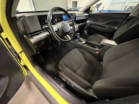 Used 2024 Hyundai Kona SEL image 19