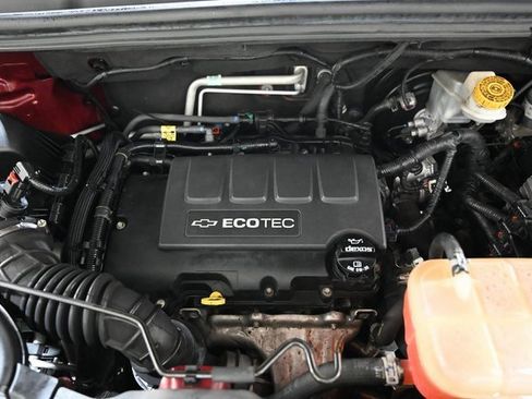 Used 2016 Chevrolet Trax LT w/ LT Convenience Package image 27