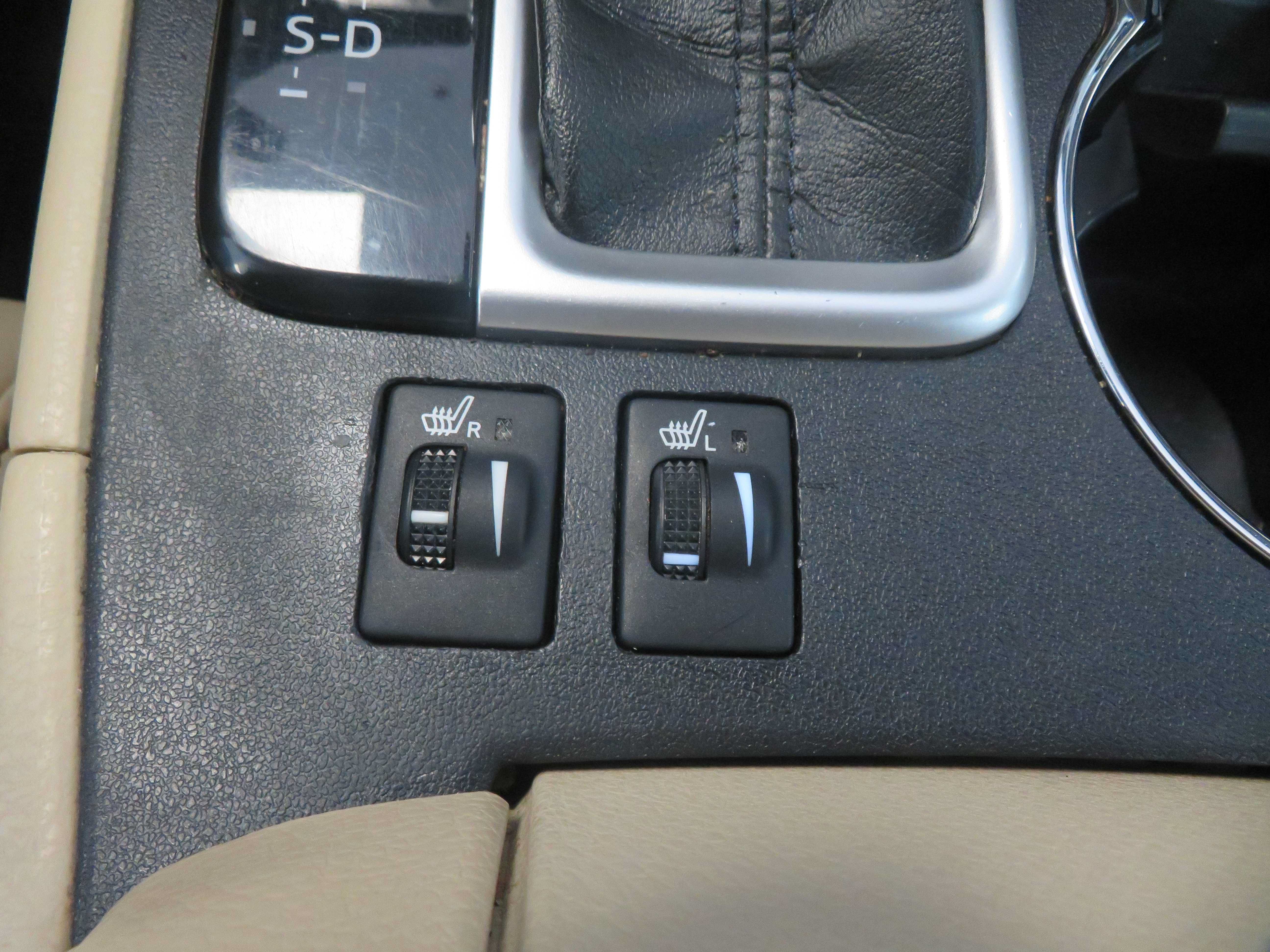 Used 2019 Toyota Highlander XLE FWD image 50
