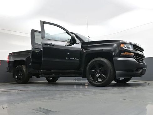 Used 2017 Chevrolet Silverado 1500 W/T w/ Black Out Edition image 46