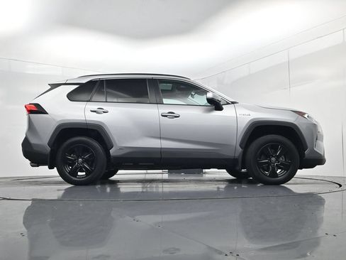 Used 2021 Toyota RAV4 XLE w/ Convenience Package AWD/4WD image 47