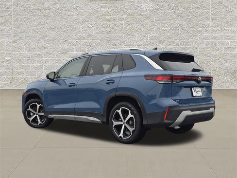 New 2026 Volkswagen Tiguan SE AWD/4WD image 5