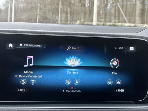 Used 2022 Mercedes-Benz GLS 450 4MATIC image 37