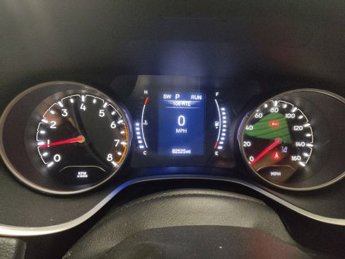 Used 2020 Jeep Compass Latitude image 23