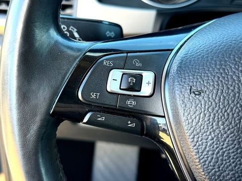 Used 2019 Volkswagen Atlas SE image 13