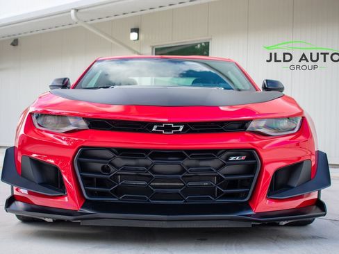 Used 2023 Chevrolet Camaro ZL1 RWD image 2