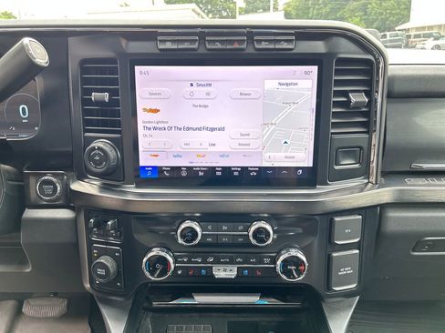 Used 2024 Ford F250 Lariat w/ Lariat Ultimate Package AWD/4WD image 17