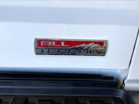 Used 2017 GMC Sierra 2500 SLT image 44