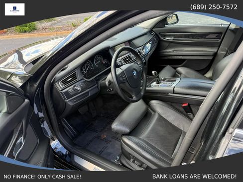 Used 2011 BMW 750Li image 10