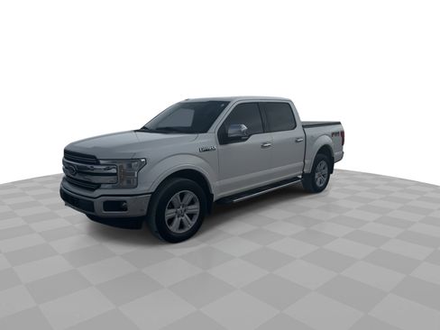 Used 2018 Ford F150 Lariat w/ Equipment Group 502A Luxury image 4